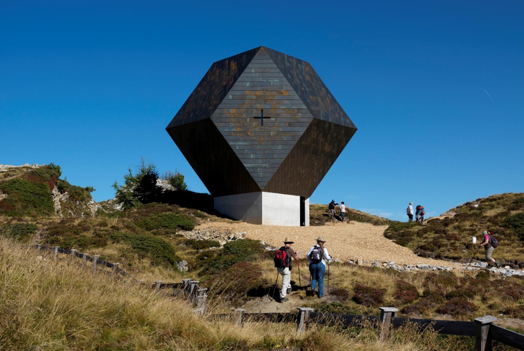 Vergrösserte Ansicht: Granatkapelle von Mario Botta